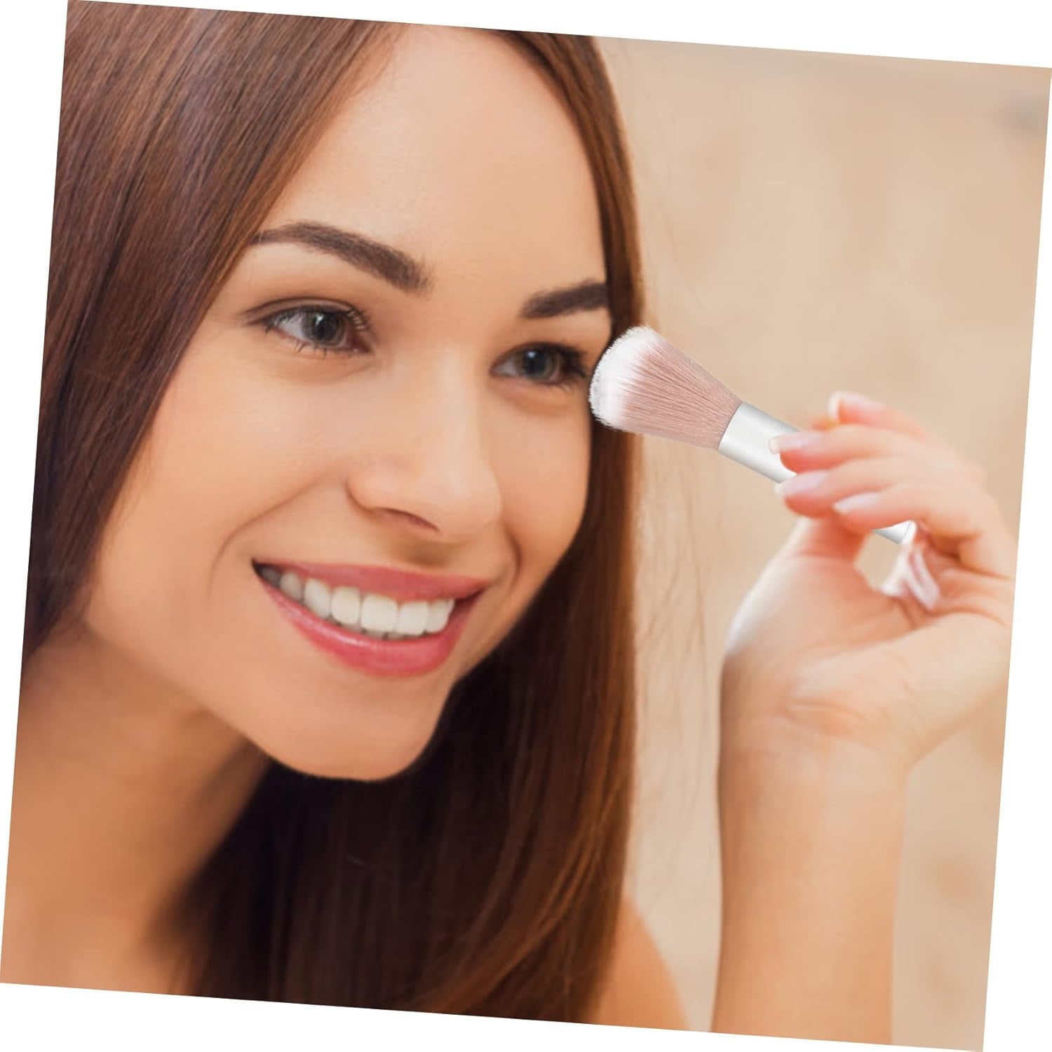 2-In-1 Highlighter and Contour Brush Women'S Makeup Tool Heart-Shaped Sponge for Easy Highlighting