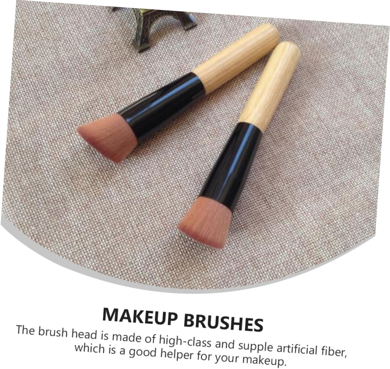 Foundation Professional Makeup Blush Brush 3Pcs Set Portable and Practical for Daily Use and Professional Work Random Color